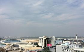 Sky Center Apartment